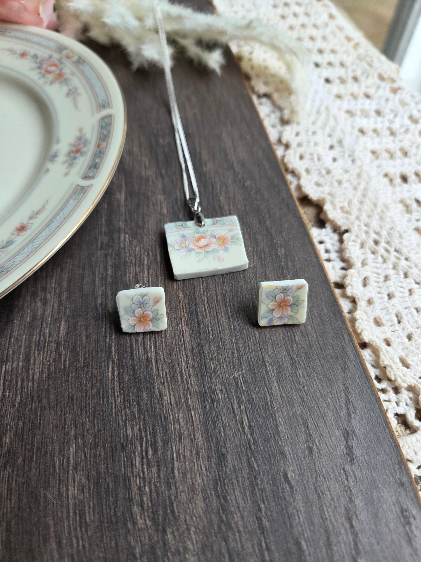 11" Stainless steel silver chain Broken china plate Square Blue and pink with matching post earrings