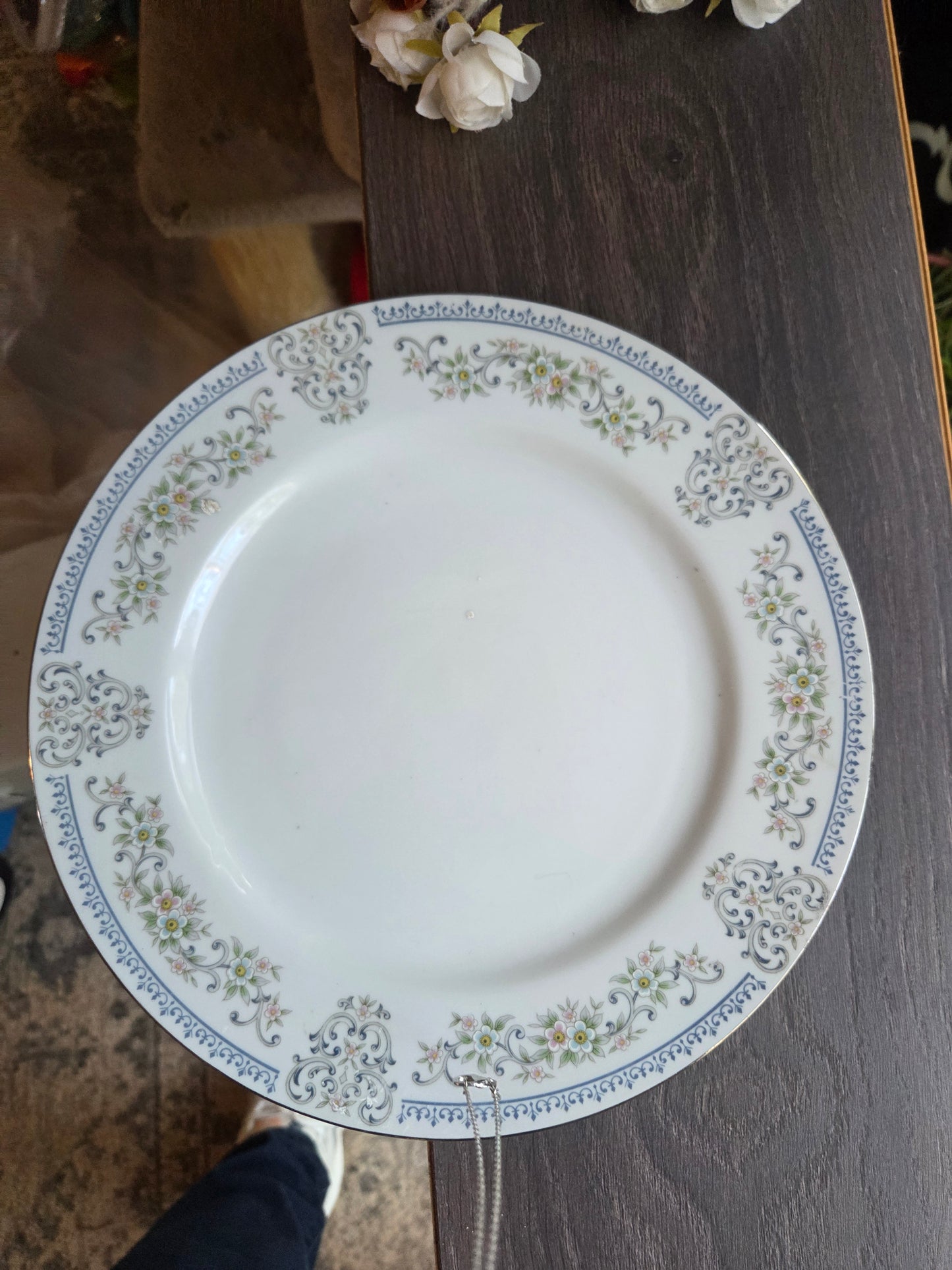 9" Oval Blue Broken china Flower necklace