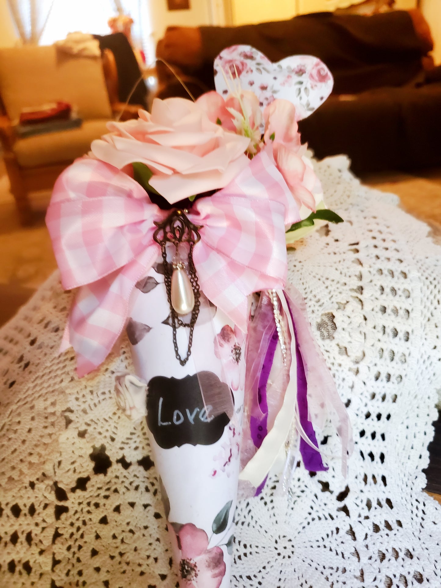 15" x 8" Pink and Purple LOVE flower pearl cone
