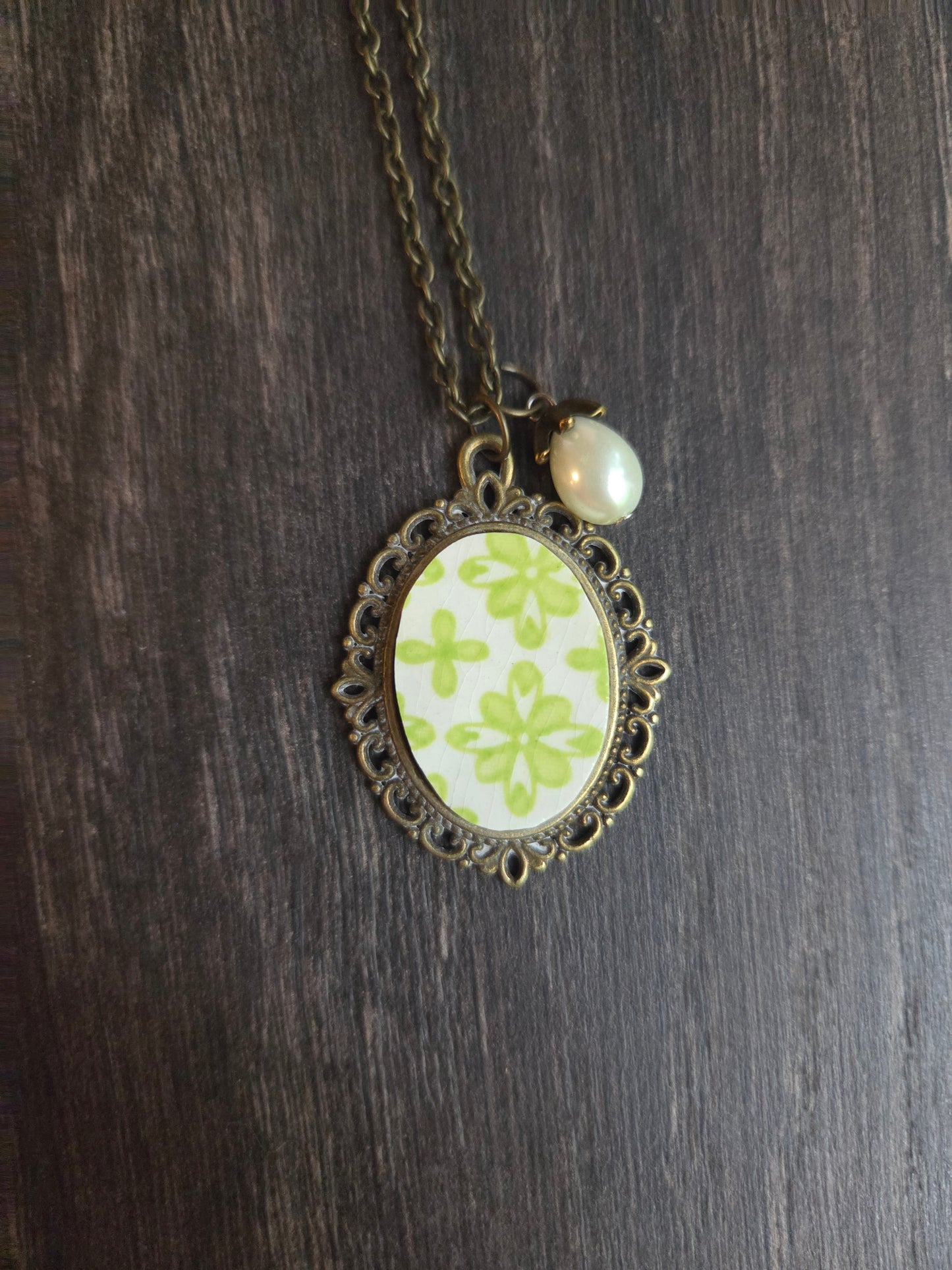 11" Antique style green broken china pendant necklace with a little pearl