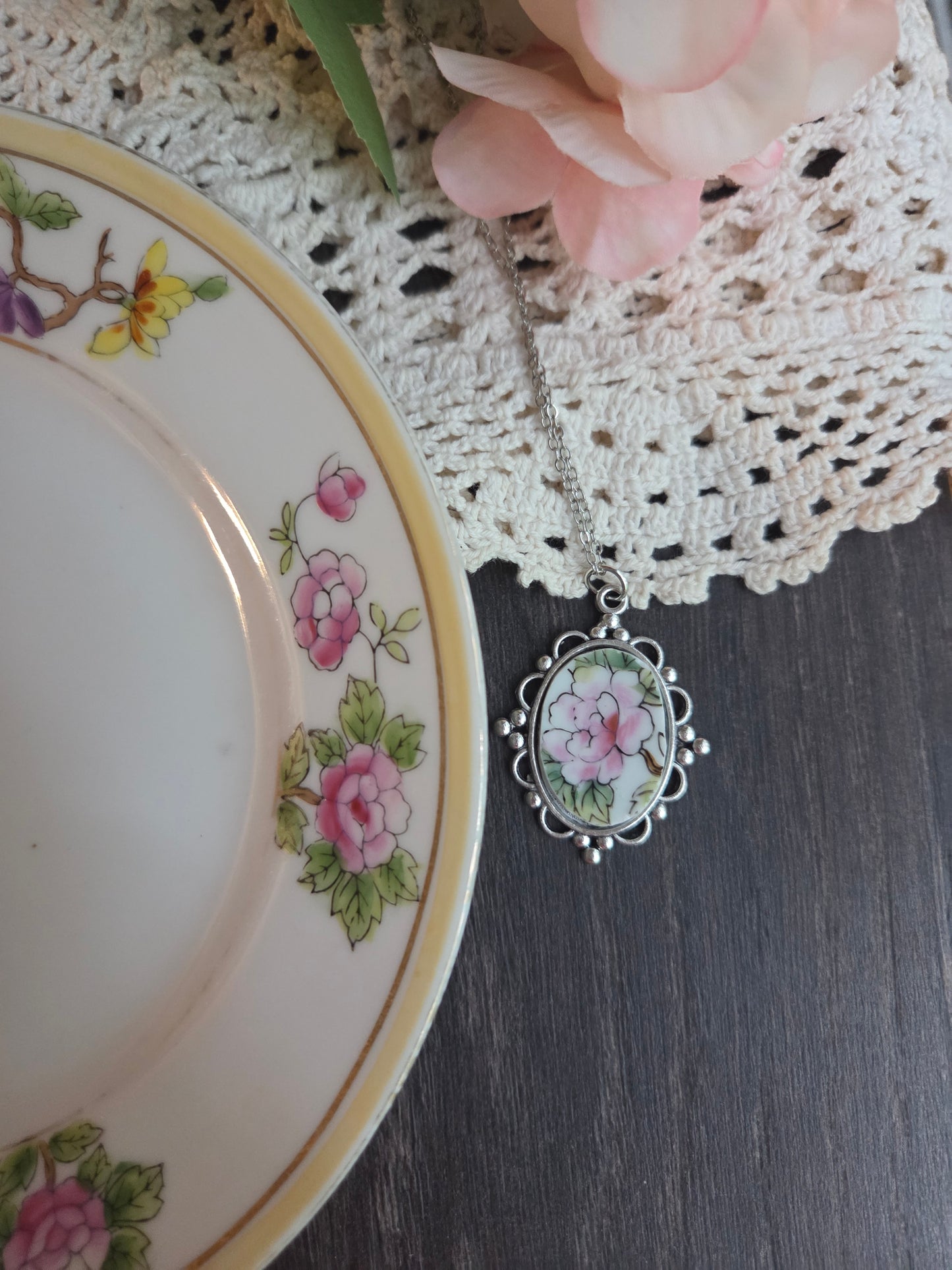11" Antique style silver pink rose pendants broken china pendant necklace