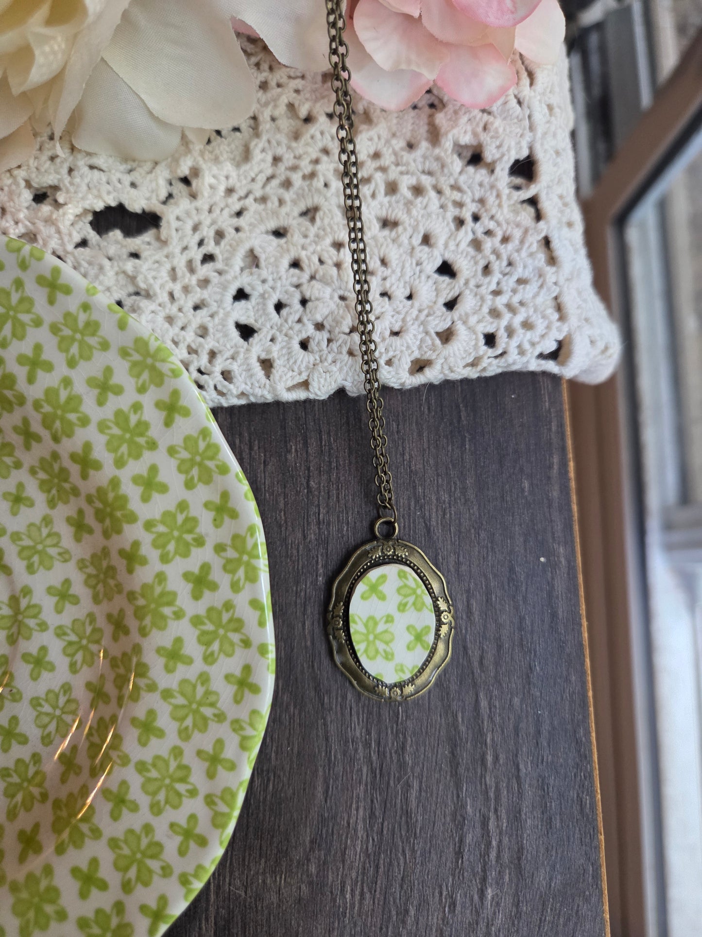 11" Antique style Green Broken china insert necklace